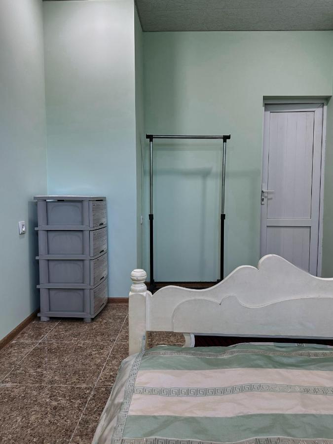 Hotel Нордвест Erevan Esterno foto